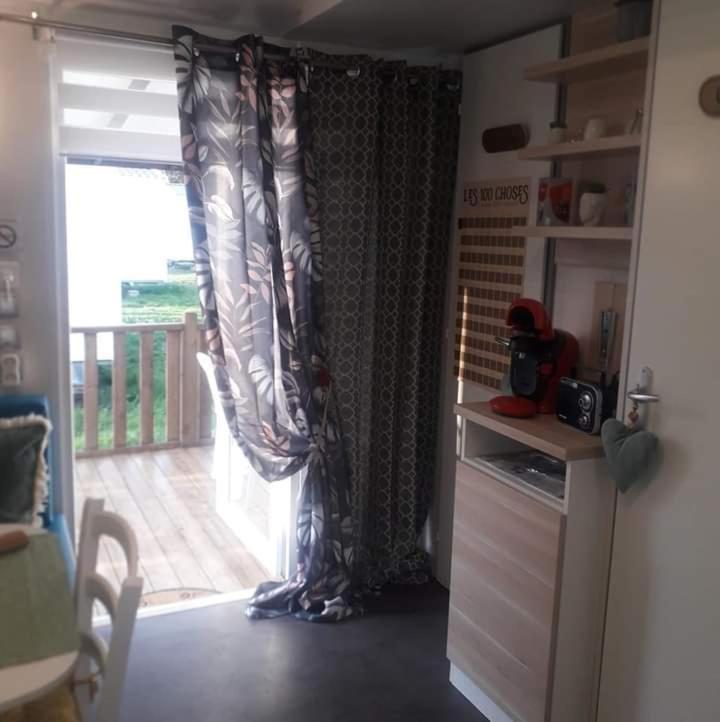Anne Marie Vous Accueilles Dans Son Logement Familiale Pour 6 Personnes 3 Chambres Confortable Proche D Europa Park A Boofzheim Dans Camping 3 Etoiles Zewnętrze zdjęcie
